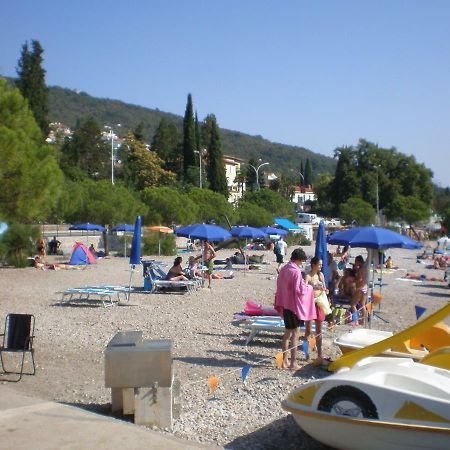 Tivoli Apartment Ičići Eksteriør bilde